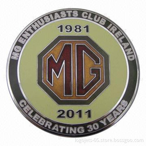 Car Badge/Emblem in 2-D or 3-D Designs, Available in Different Materials and Finishes